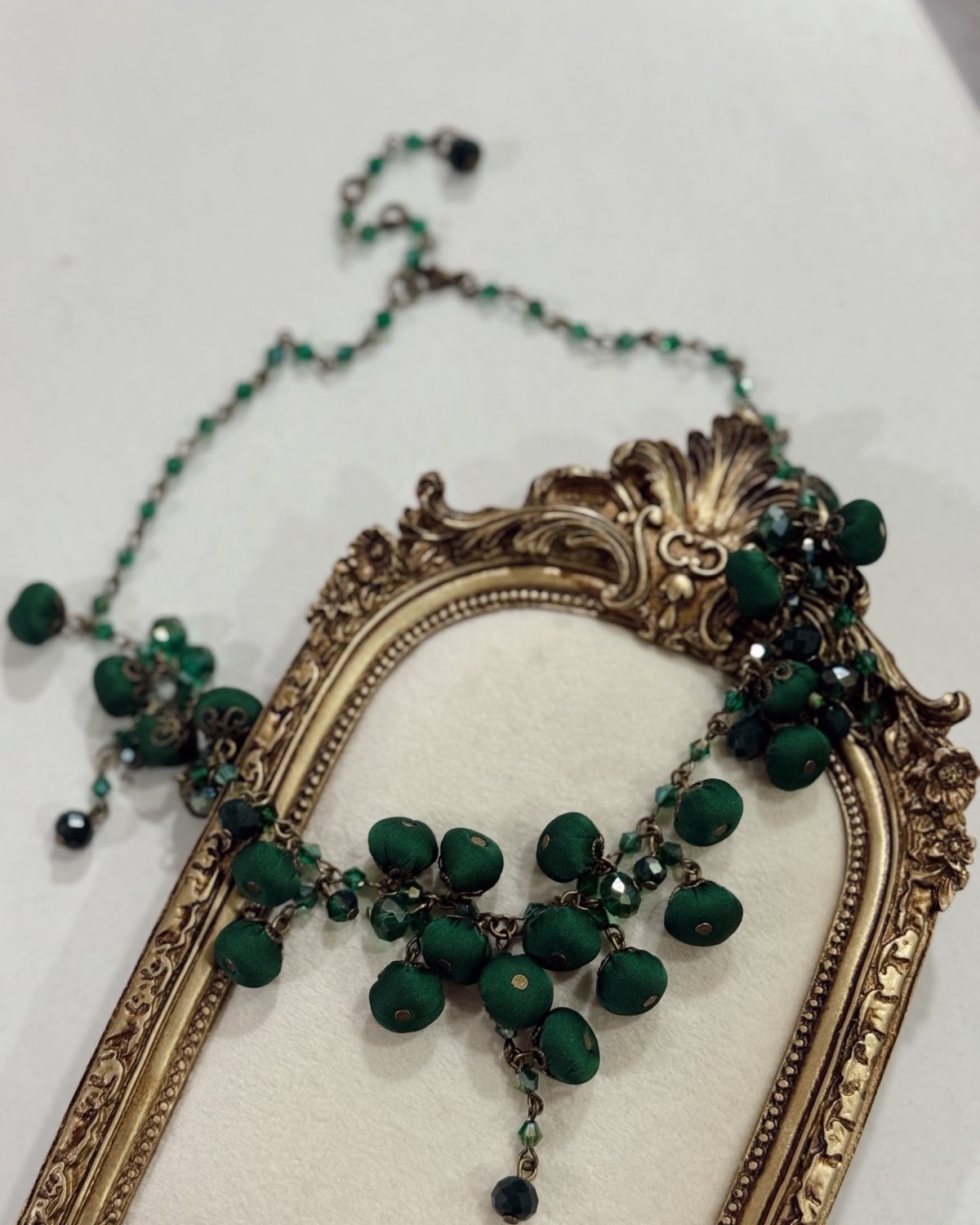 Aimee colier Emerald2